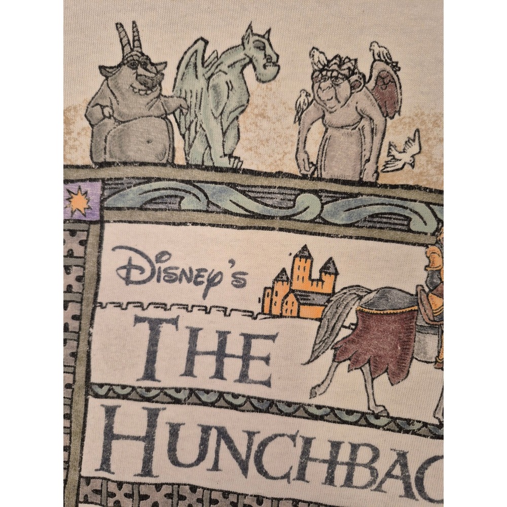 Vintage Disney Store Hunchback of Notre Dame Graphic T-Shirt Mens XXL Cream 90s - Picture 4 of 16